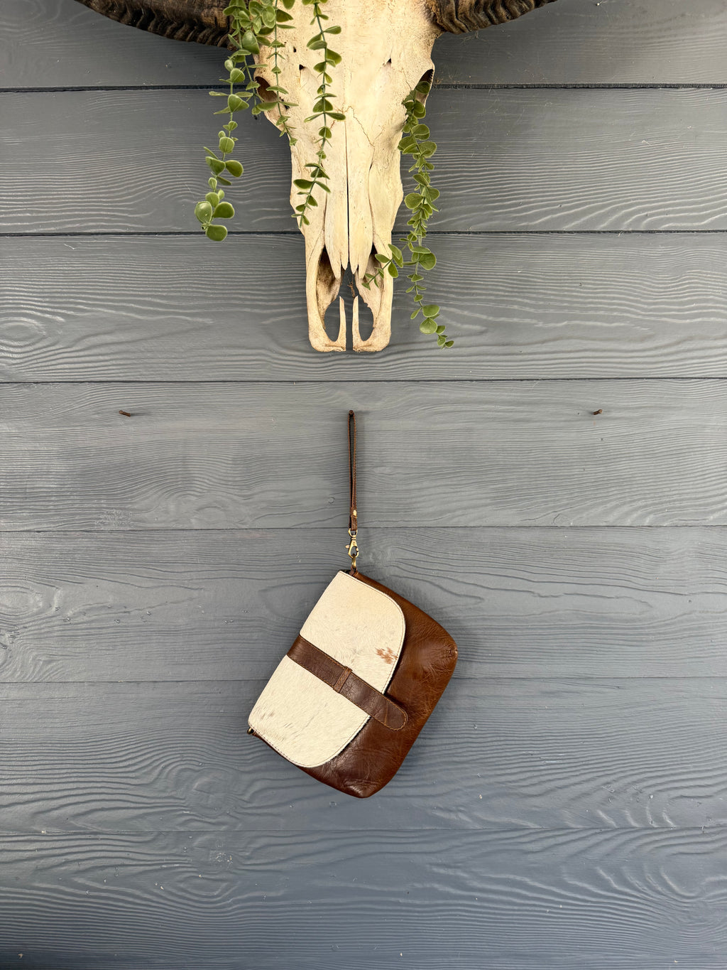 The Harper Crossbody 001