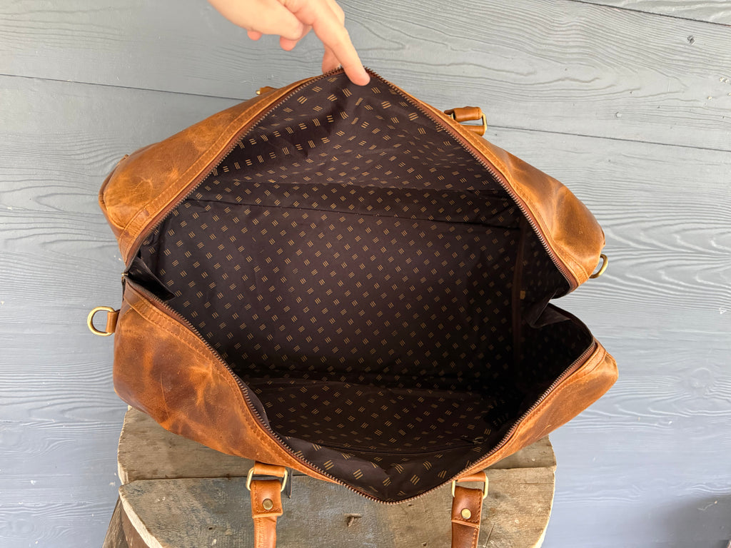 Medium Leather Weekender 012