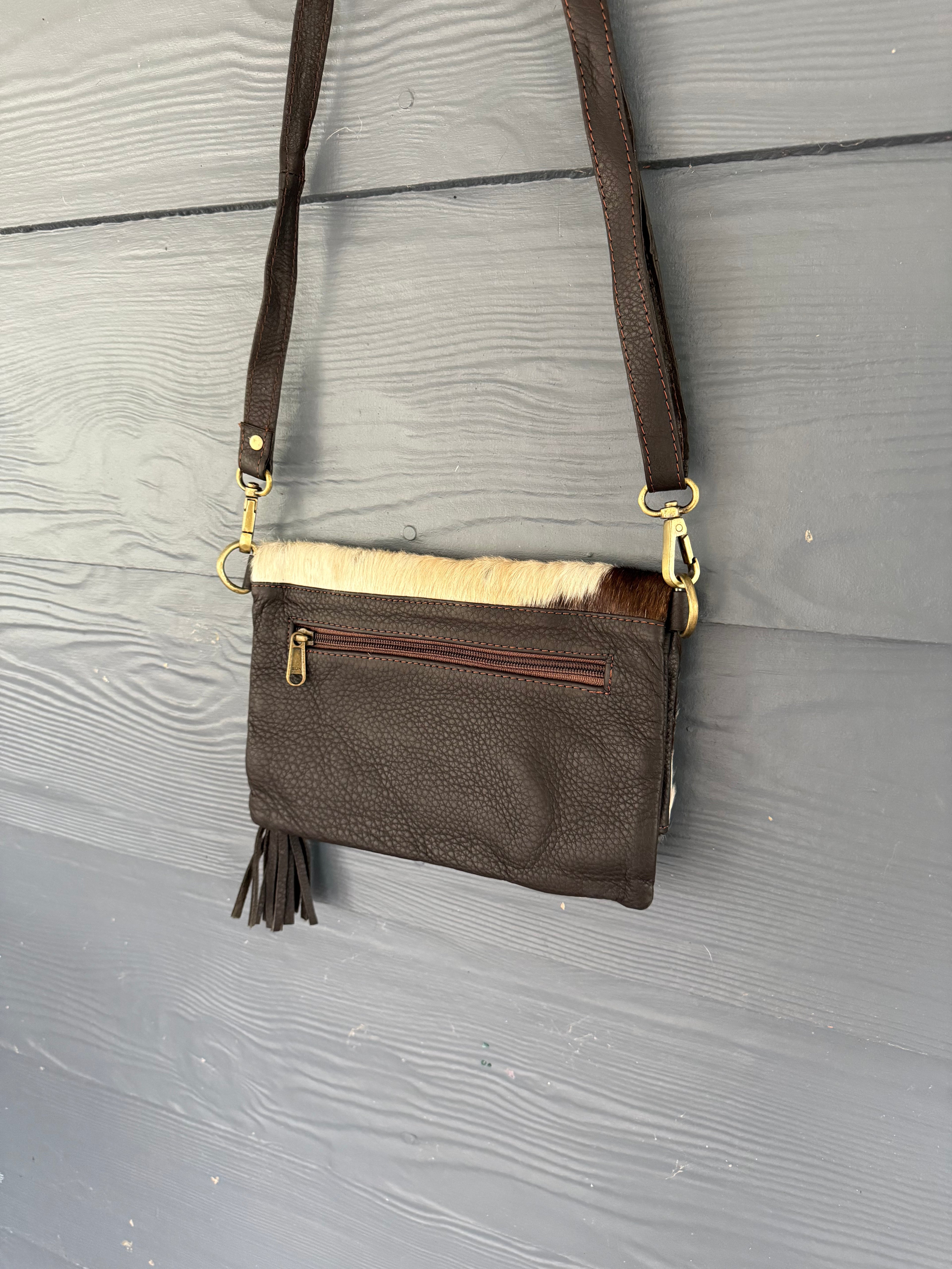 The Charlie Crossbody 047