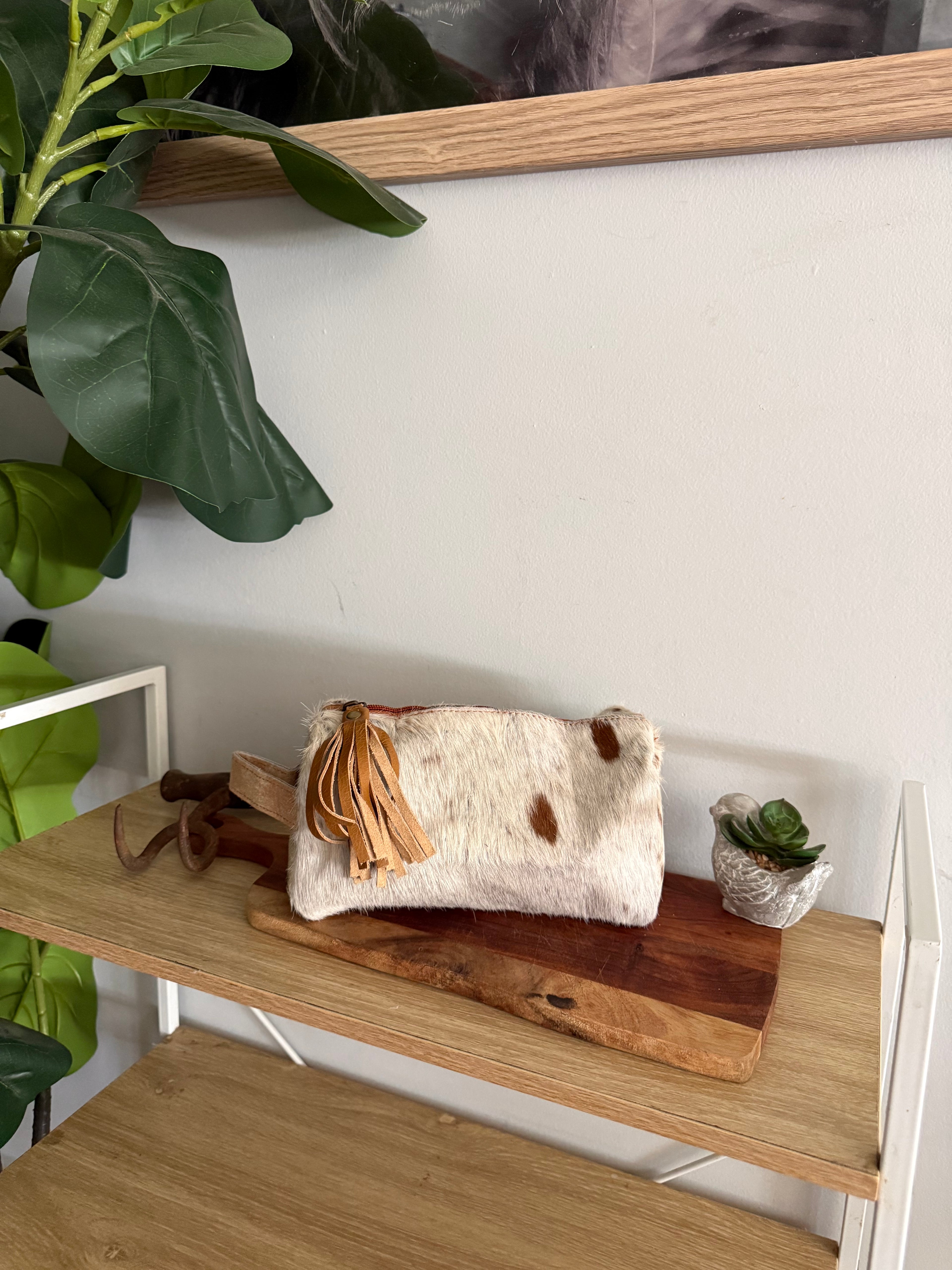 Small Cowhide Toiletries Bag 014