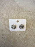 12mm Cowhide Studs 065