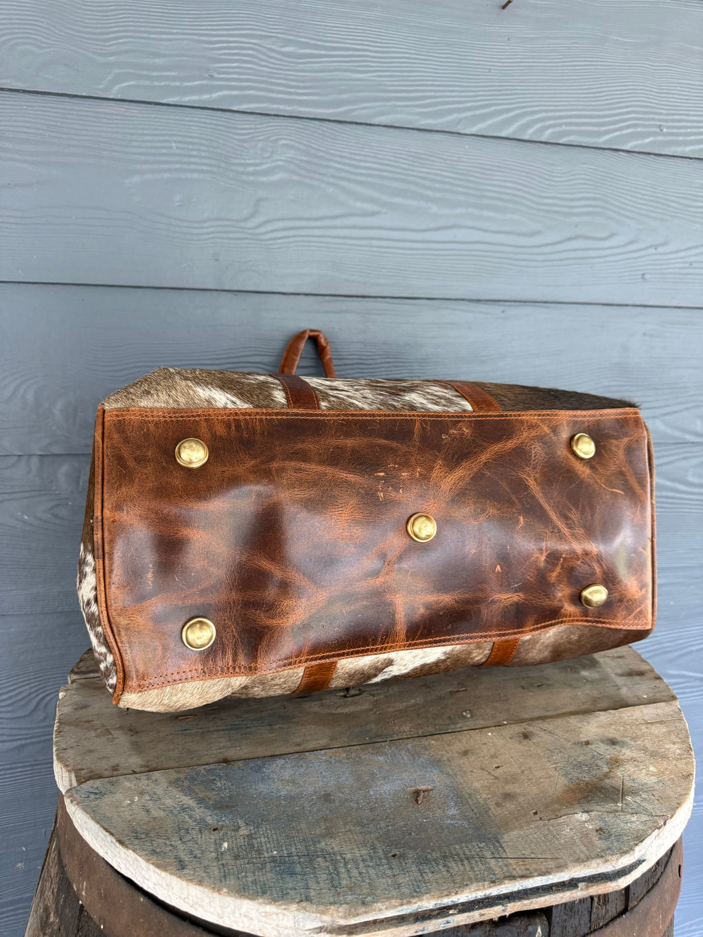 Small Cowhide Overnight Duffle 011