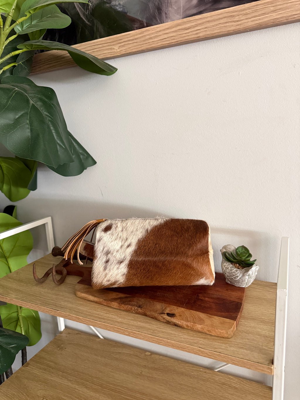 Small Cowhide Toiletries Bag 013
