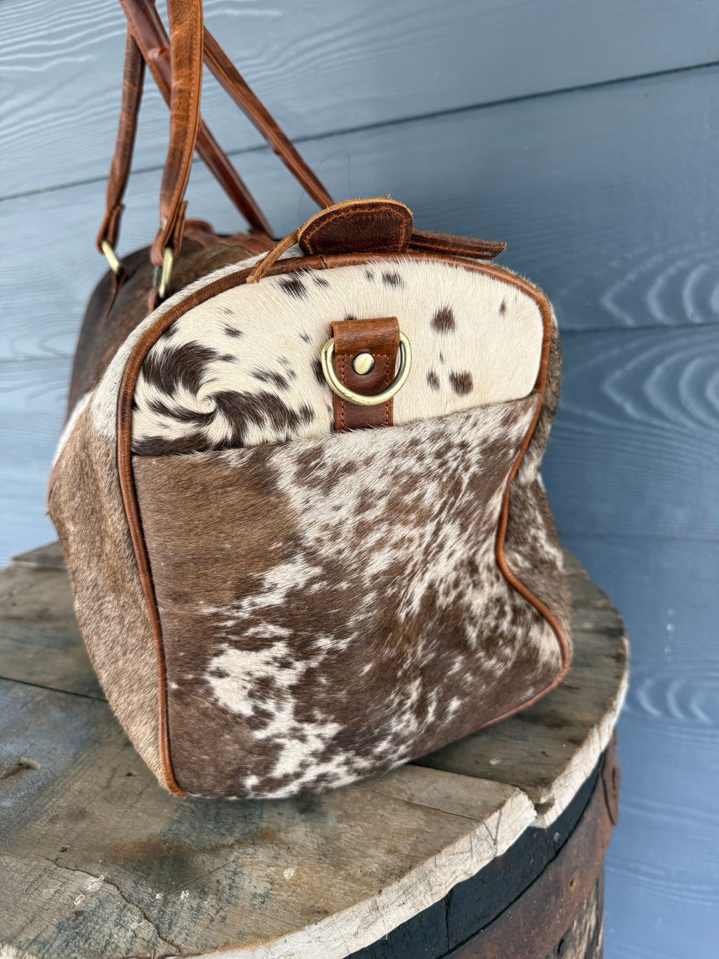 Small Cowhide Overnight Duffle 011