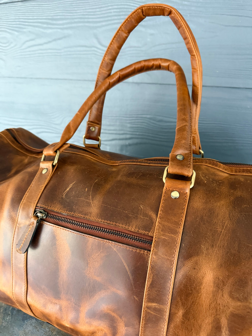 Medium Leather Weekender 012