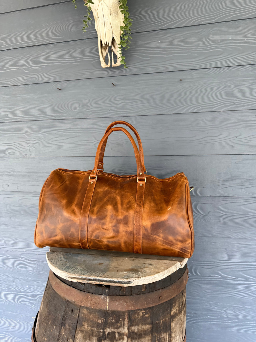 Medium Leather Weekender 012