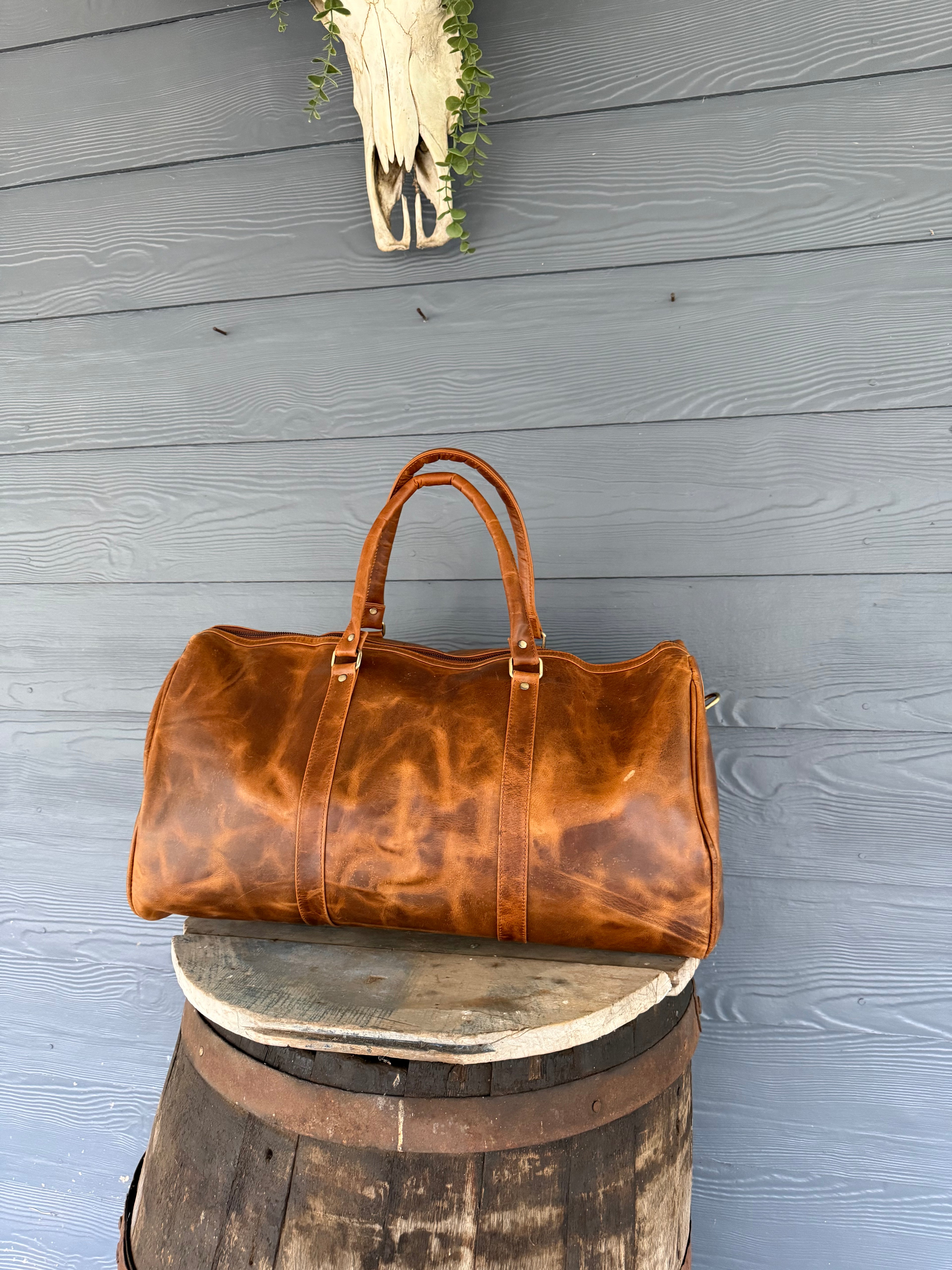 Medium Leather Weekender 012