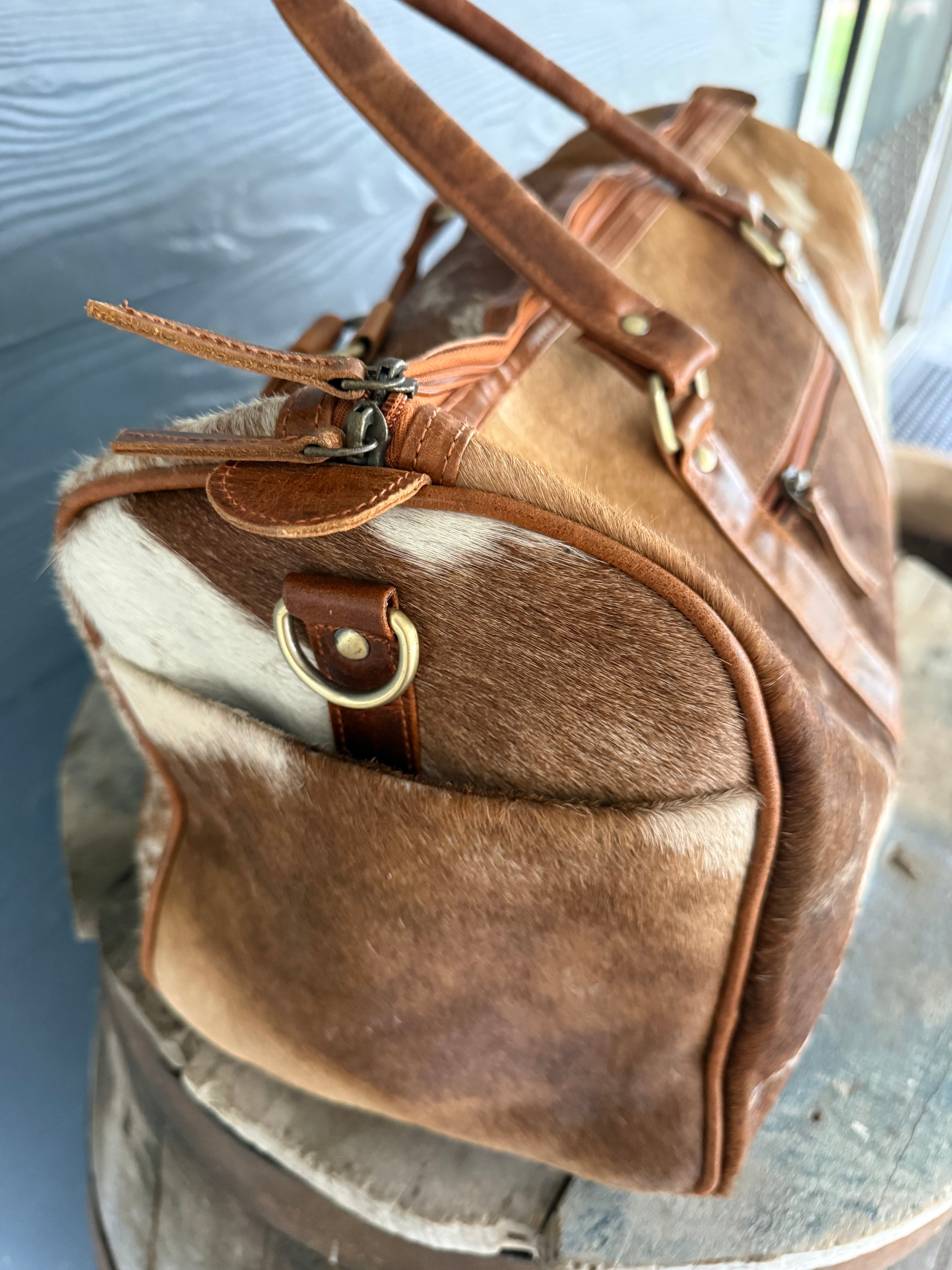 Small Cowhide Overnight Duffel 010