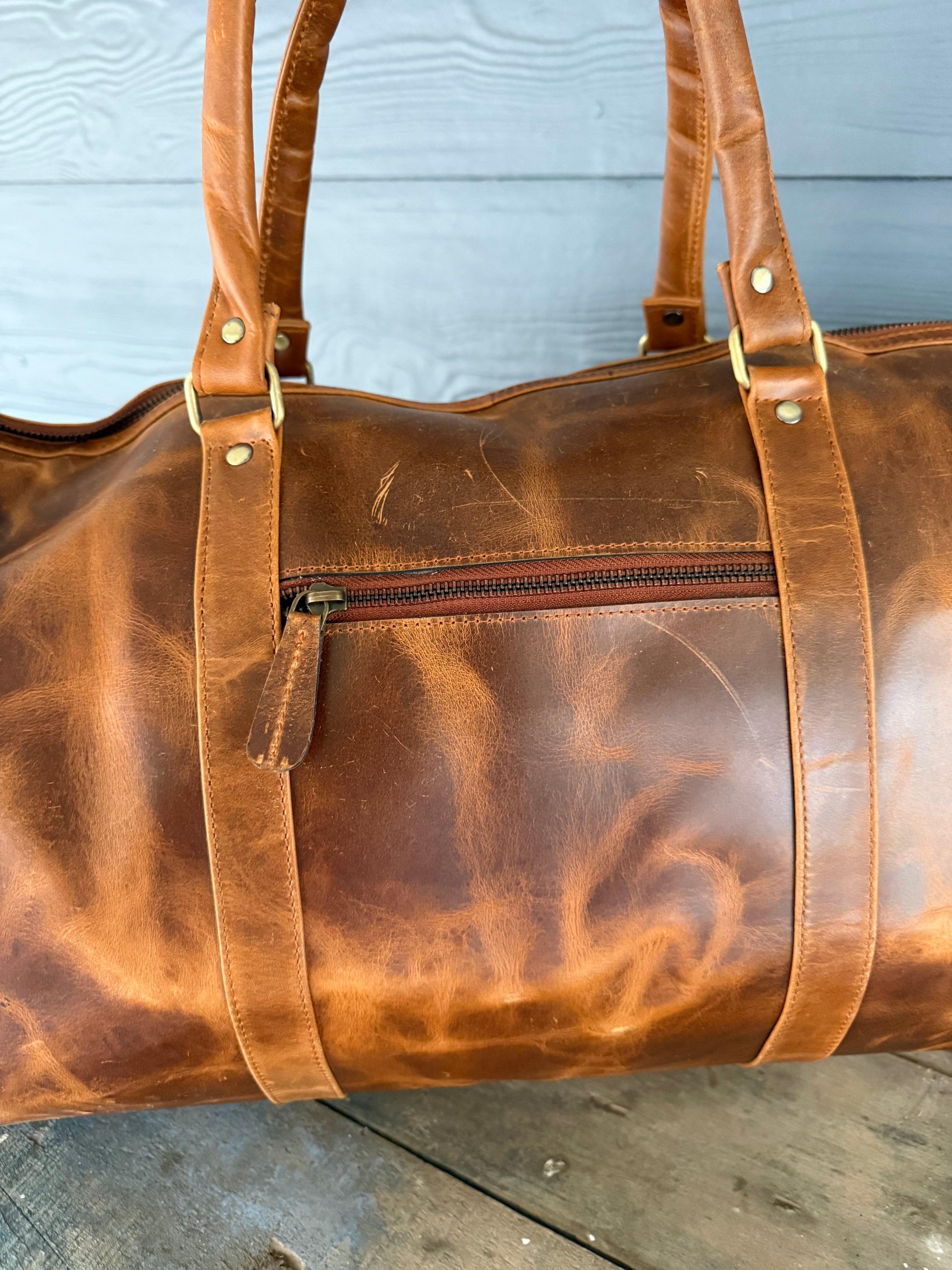 Medium Leather Weekender 012