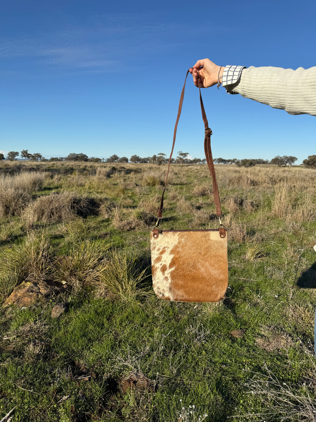 The Willow Crossbody 004