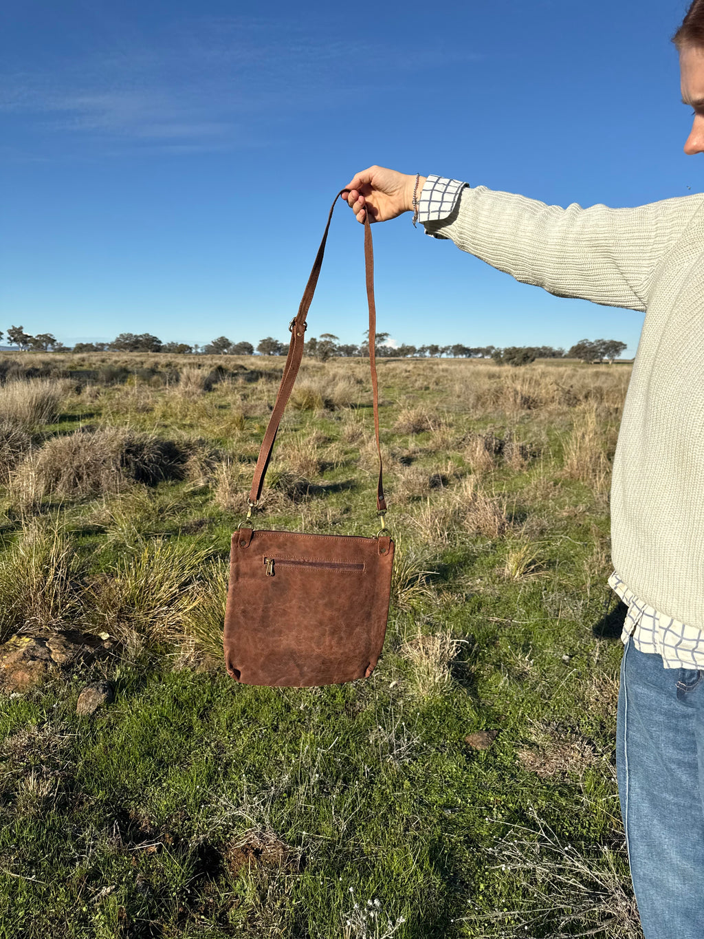 The Willow Crossbody 004